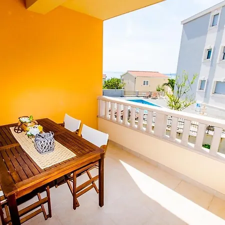Apartment Helli Trogir